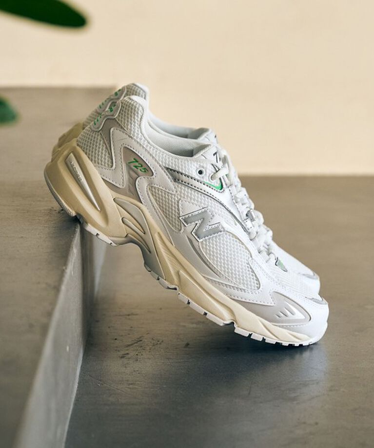 UNITED ARROWS green label relaxing「【国内EXCLUSIVE】＜New Balance＞ML725CF スニーカー」|スニーカー|WHITE
