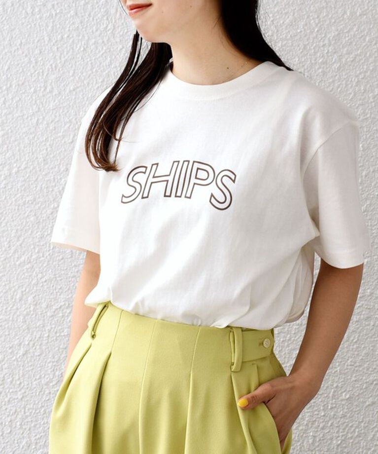 SHIPS for women「《一部追加予約》【WEB限定】 SHIPS ラウンド プリント ロゴ TEE」|Tシャツ・カットソー|
