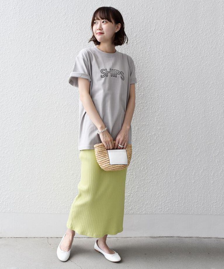 SHIPS for women「《一部追加予約》【WEB限定】 SHIPS ラウンド プリント ロゴ TEE」|Tシャツ・カットソー|