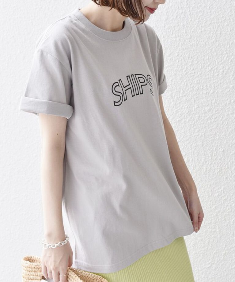 SHIPS for women「《一部追加予約》【WEB限定】 SHIPS ラウンド プリント ロゴ TEE」|Tシャツ・カットソー|