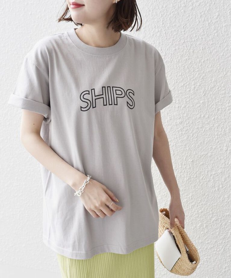 SHIPS for women「《一部追加予約》【WEB限定】 SHIPS ラウンド プリント ロゴ TEE」|Tシャツ・カットソー|