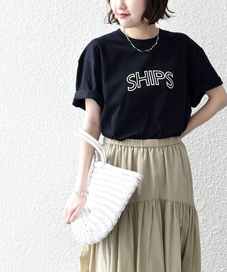 SHIPS for women「《一部追加予約》【WEB限定】 SHIPS ラウンド プリント ロゴ TEE」|Tシャツ・カットソー|