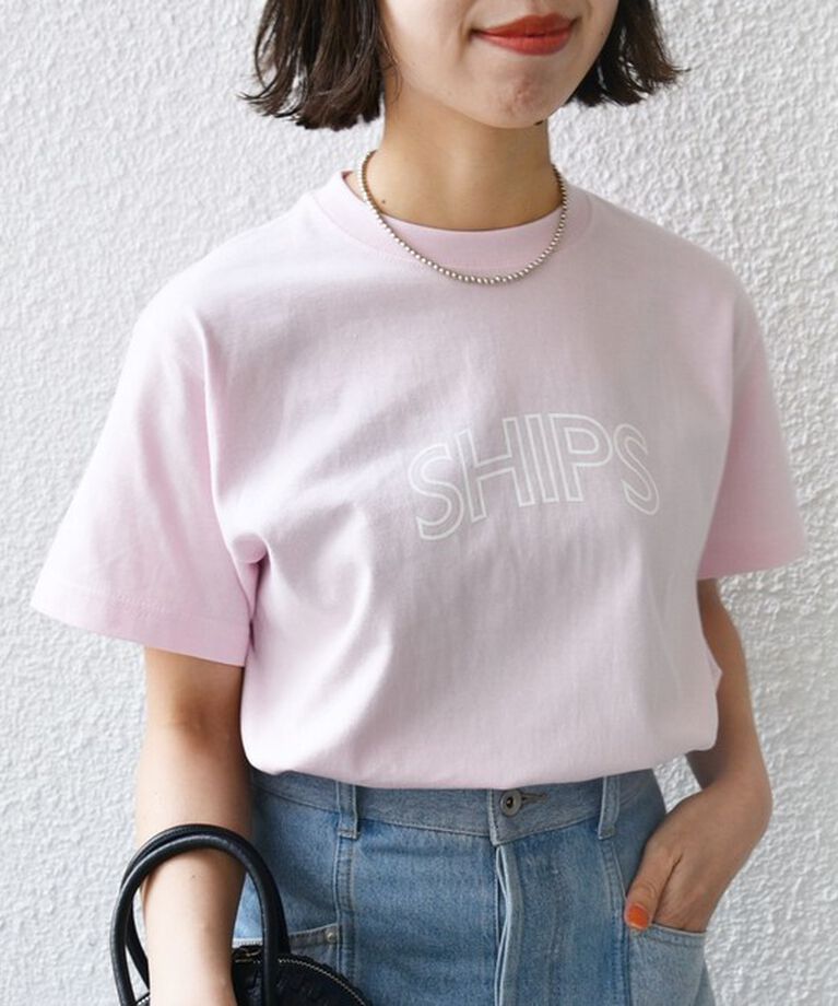 SHIPS for women「《一部追加予約》【WEB限定】 SHIPS ラウンド プリント ロゴ TEE」|Tシャツ・カットソー|ピンク