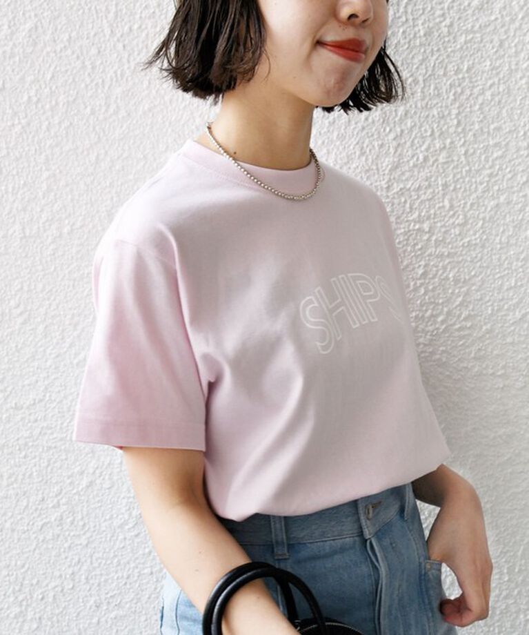 SHIPS for women「《一部追加予約》【WEB限定】 SHIPS ラウンド プリント ロゴ TEE」|Tシャツ・カットソー|