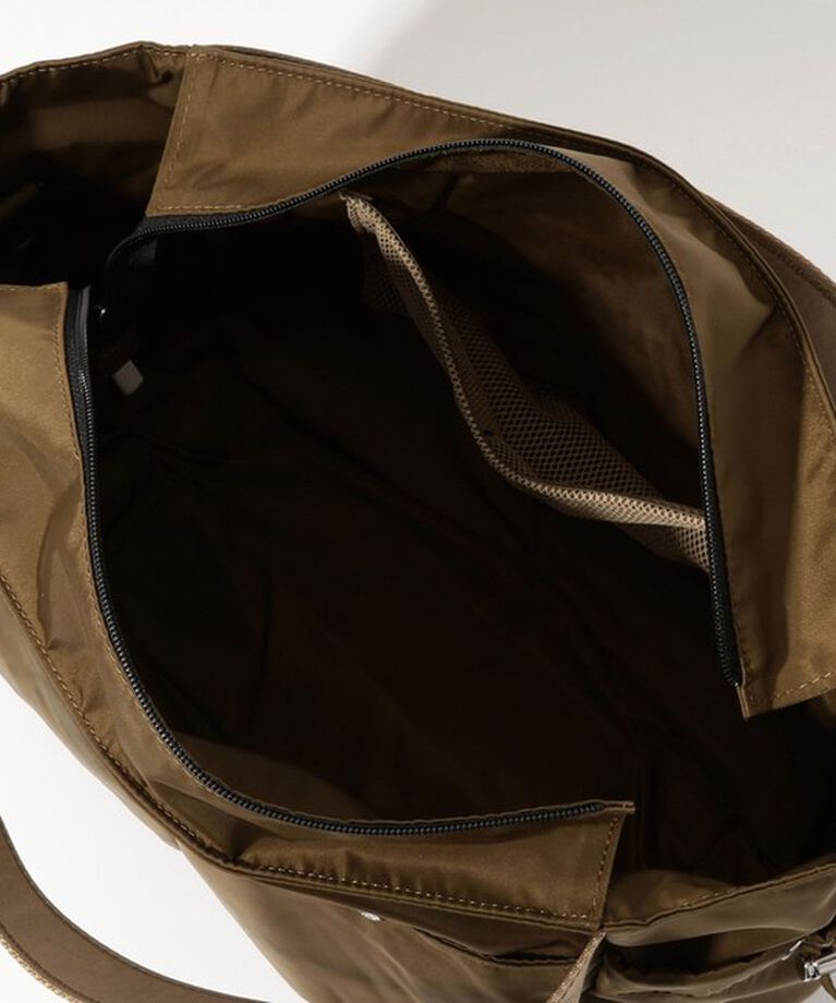 TOMORROWLAND GOODS「NOMADIS BASQUE M SLD バッグ」|ショルダー・メッセンジャー|