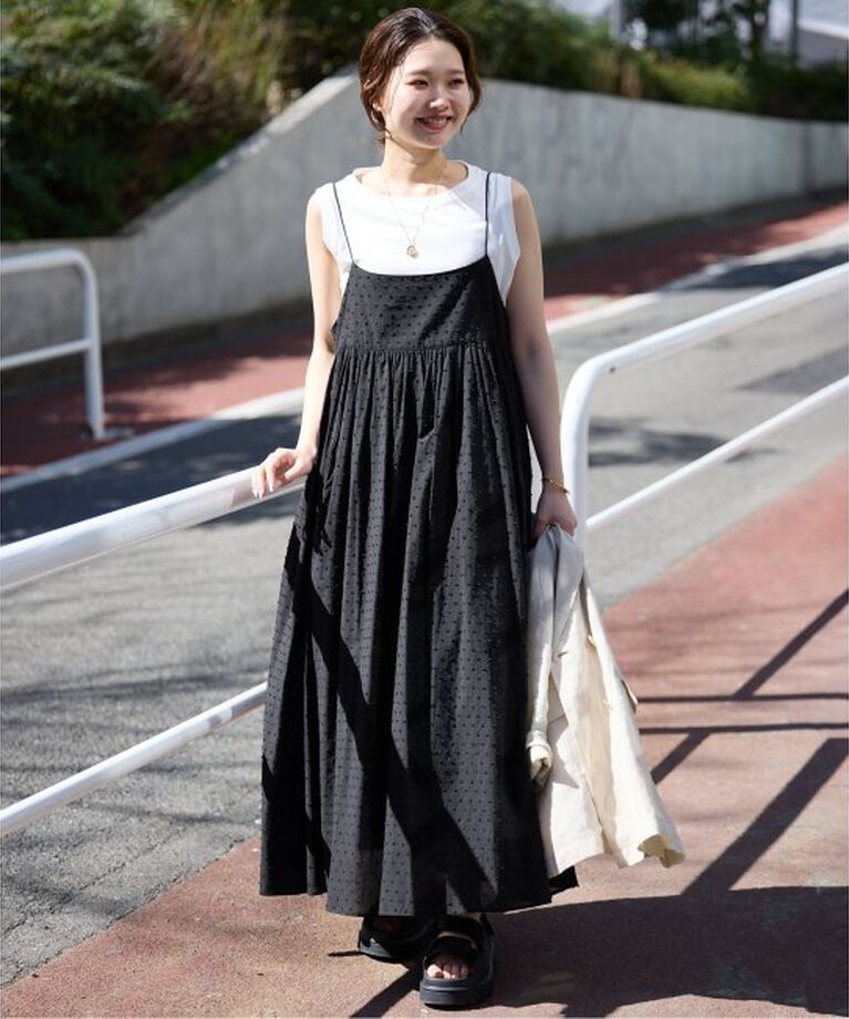 SLOBE IENA「《2枚セット/一部カラーWEB・店舗限定/予約》エアリーギャザーキャミワンピースセット」|ワンピース|