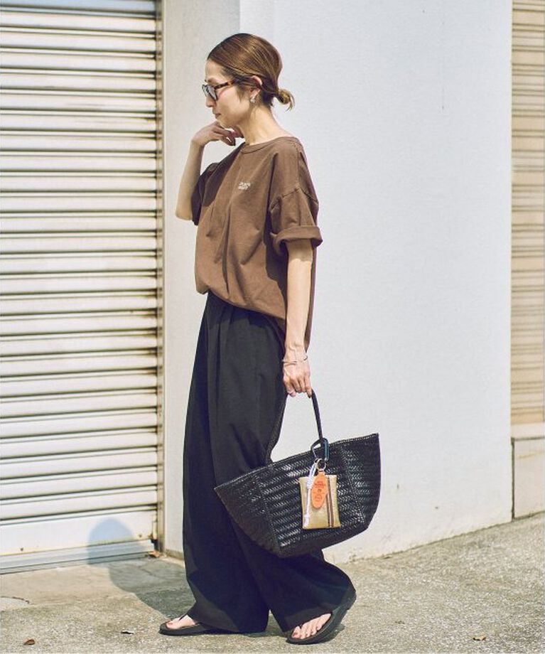 FRAMeWORK「≪予約≫BALMYDAYS×haru×FRAMeWORK 別注MOTEL CHARM ポーチ」|ポーチ|