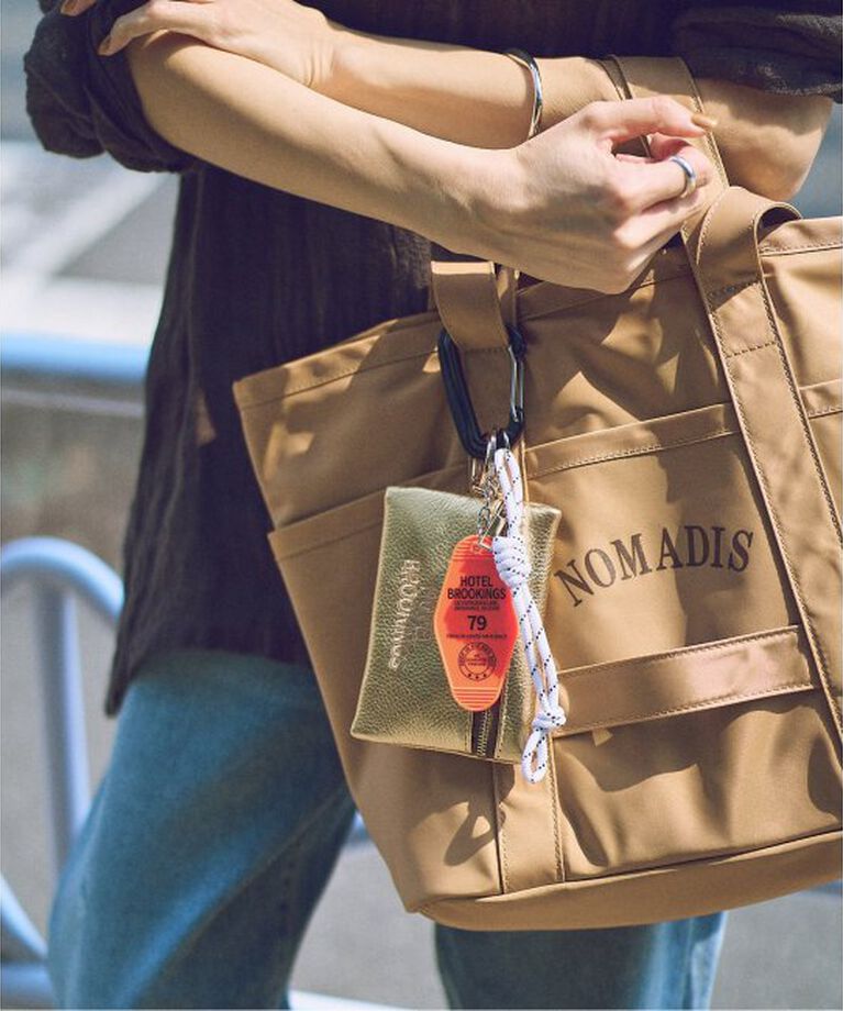 FRAMeWORK「≪予約≫BALMYDAYS×haru×FRAMeWORK 別注MOTEL CHARM ポーチ」|ポーチ|