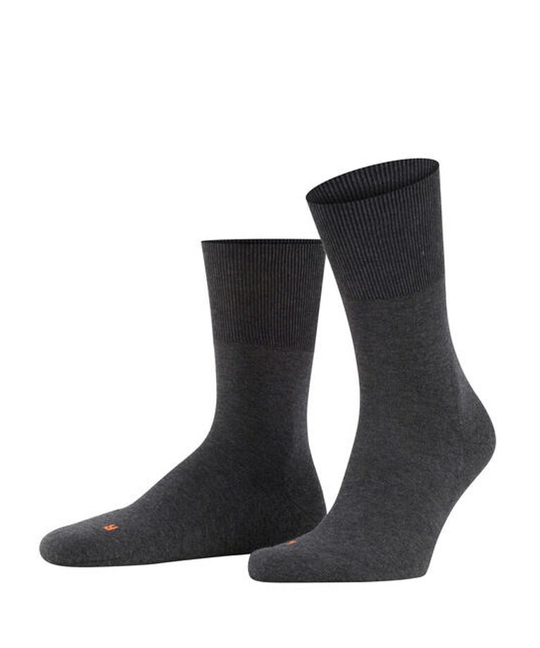 FALKE 「FALKE | 16605 RUN SOCKS MEN」|ソックス|DKGREY