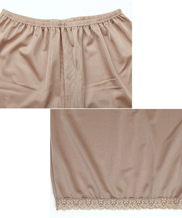 intesucre「[intesucre]ガウチョパンツやワイドパンツにオススメ♪タップパンツ(キュロットペチコート) TLF105」|インナー|
