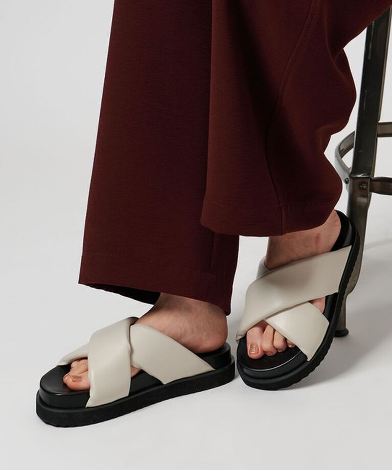 UNITED ARROWS「COMFY クロス サンダル」|サンダル|