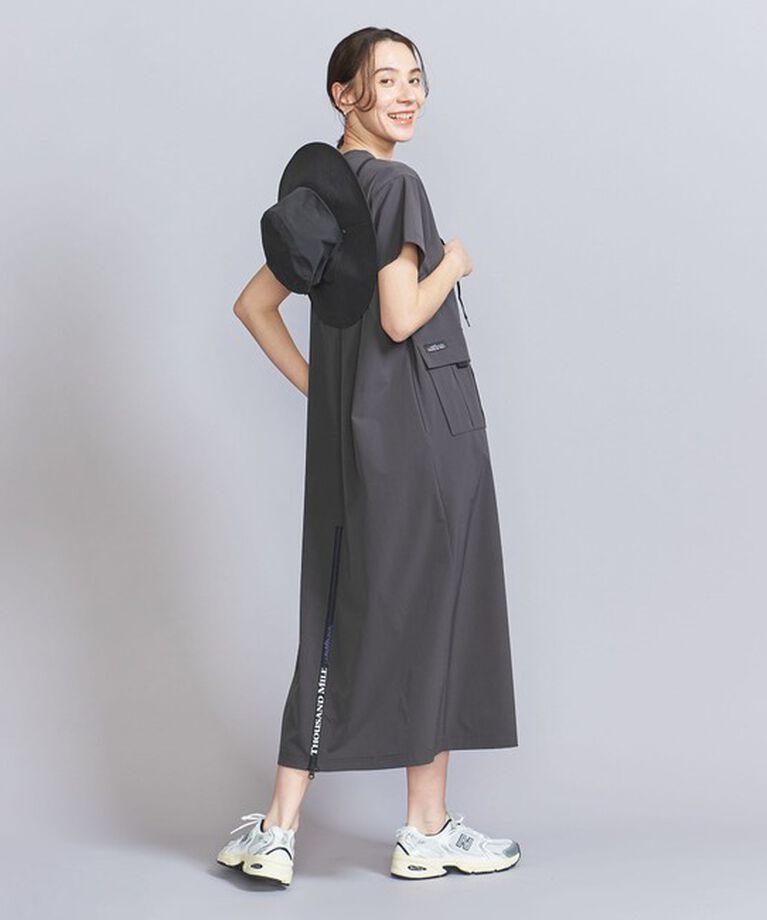 BEAUTY&YOUTH UNITED ARROWS「【別注】＜THOUSAND MILE＞ショートスリーブワンピース -はっ水/ウォッシャブル-」|ワンピース|DK.GRAY