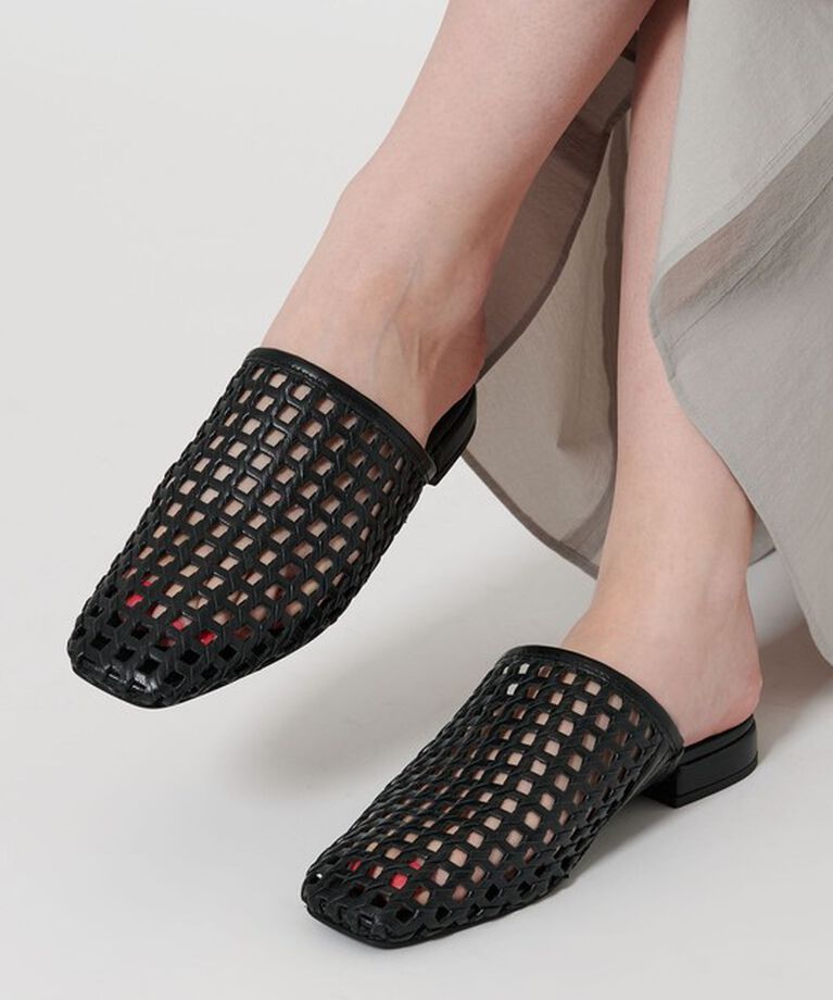 BEAUTY&YOUTH UNITED ARROWS「メッシュ スライダーサンダル」|サンダル|BLACK