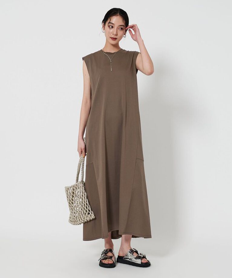 BEAUTY&YOUTH UNITED ARROWS「【WEB限定 Wardrobe DAILY MINIMAL】ティアード フレンチスリーブワンピース ー接触冷感/ウォッシャブルー」|ワンピース|
