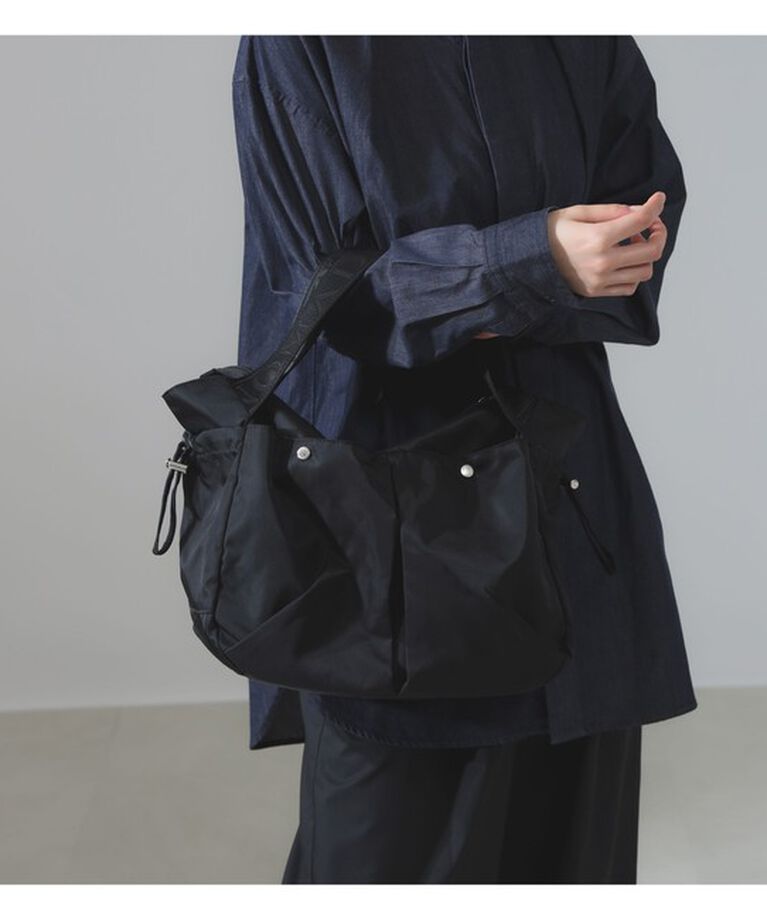 Demi-Luxe BEAMS 「NOMADIS / BASQUE M ショルダーバッグ」|トートバッグ|