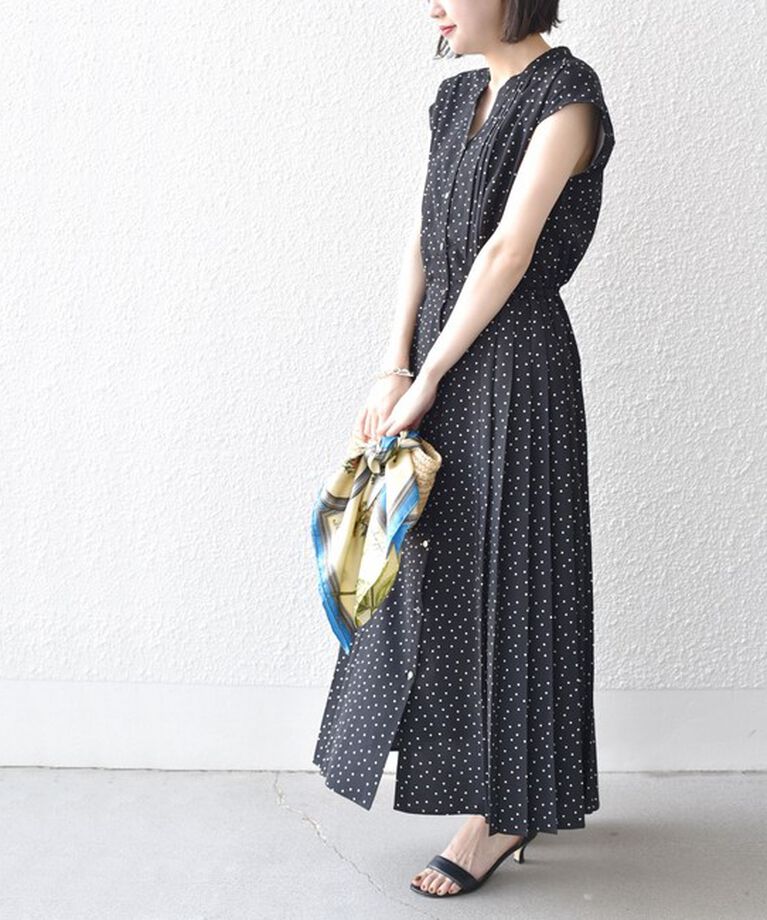 SHIPS for women「【WEB限定】〈洗濯機可能〉ドット 花柄 サイド プリーツ フレンチスリーブ ワンピース」|ワンピース|
