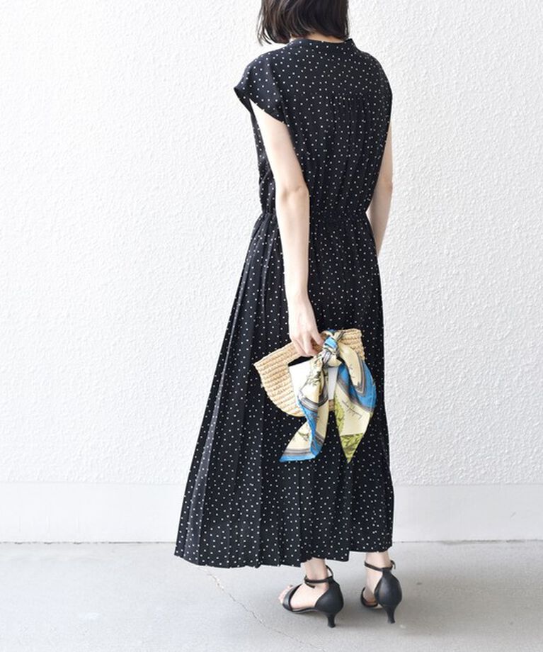 SHIPS for women「【WEB限定】〈洗濯機可能〉ドット 花柄 サイド プリーツ フレンチスリーブ ワンピース」|ワンピース|