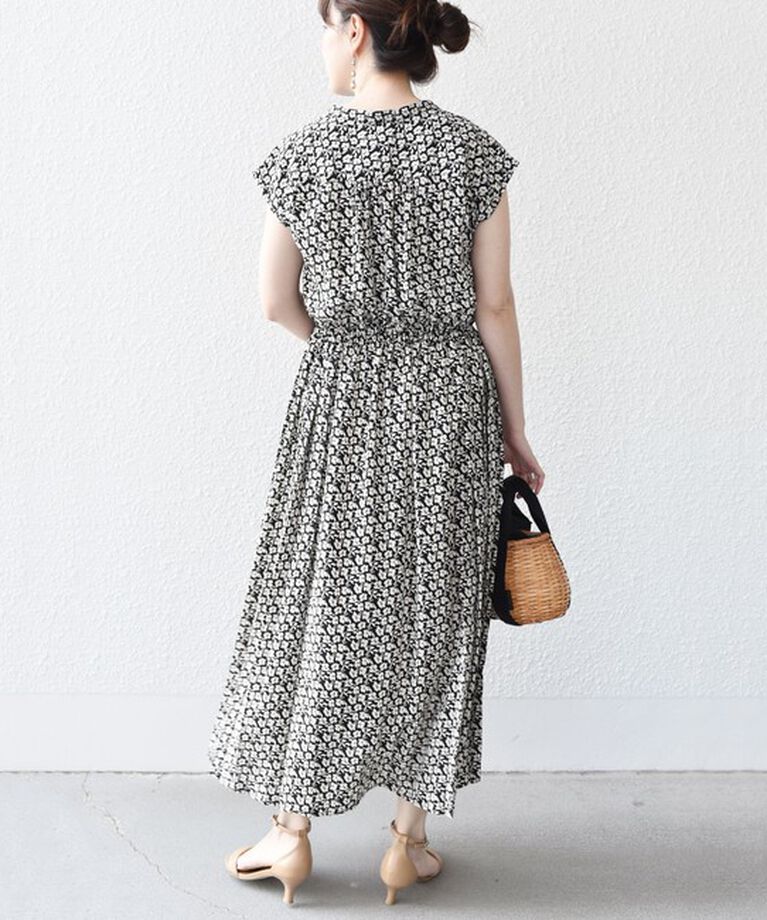 SHIPS for women「【WEB限定】〈洗濯機可能〉ドット 花柄 サイド プリーツ フレンチスリーブ ワンピース」|ワンピース|