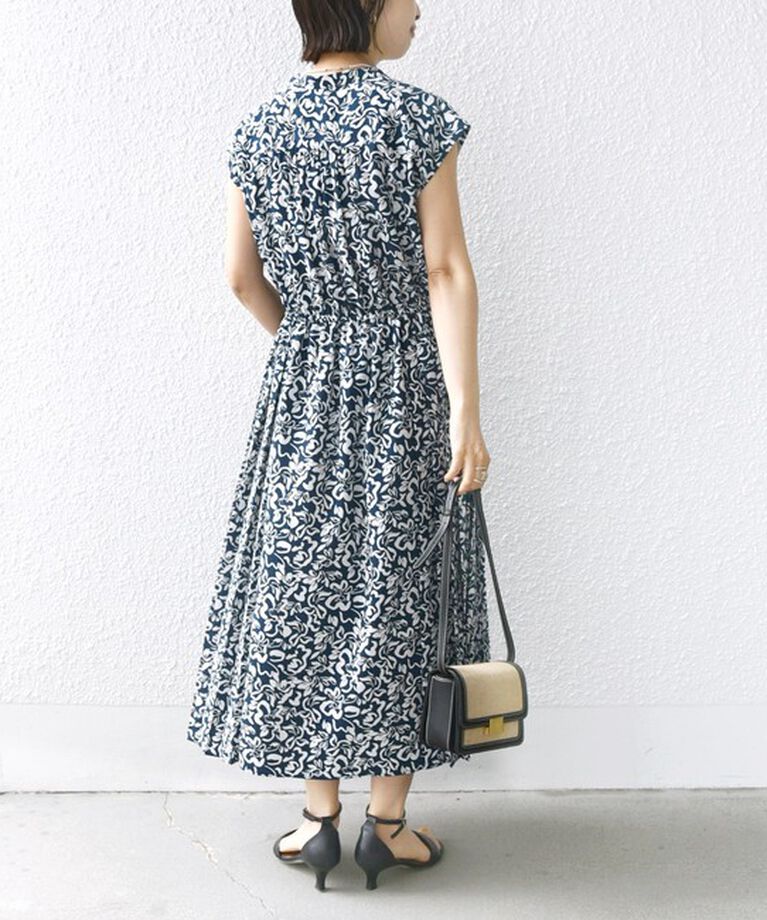 SHIPS for women「【WEB限定】〈洗濯機可能〉ドット 花柄 サイド プリーツ フレンチスリーブ ワンピース」|ワンピース|