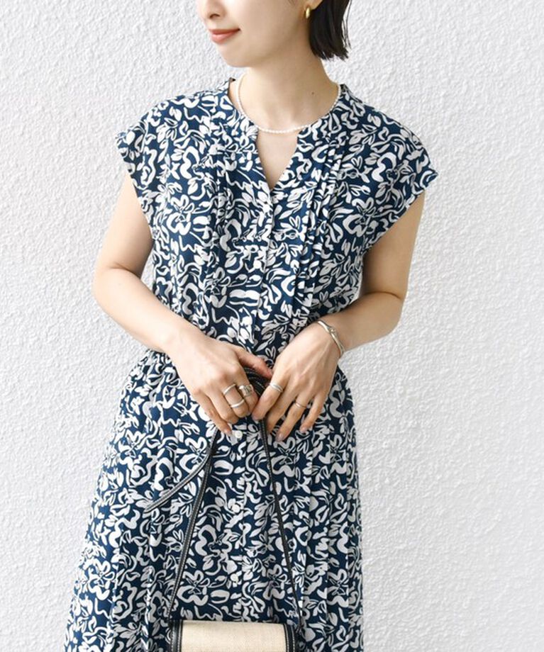 SHIPS for women「【WEB限定】〈洗濯機可能〉ドット 花柄 サイド プリーツ フレンチスリーブ ワンピース」|ワンピース|