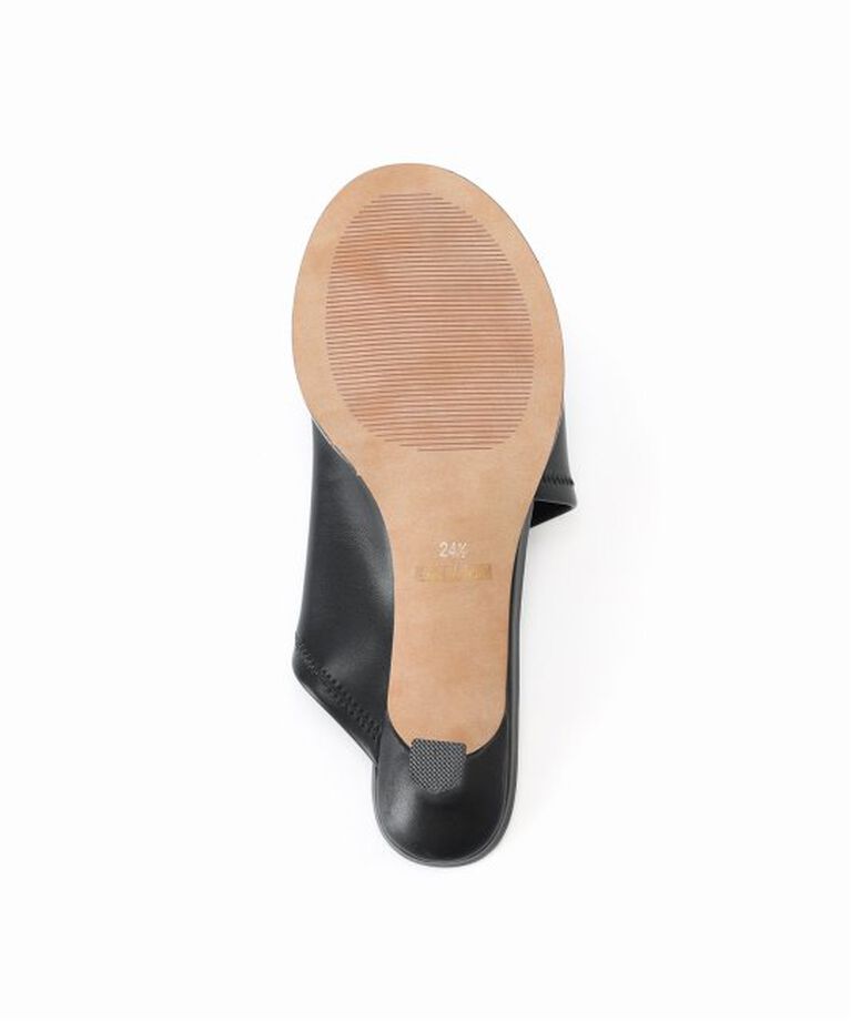 NOBLE「《WEB限定追加予約2》LE VERNIS/ルベルニ Toe ring sandals」|サンダル|