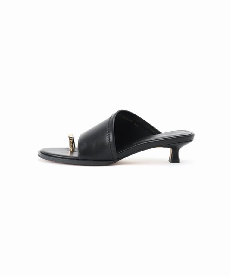 NOBLE「《WEB限定追加予約2》LE VERNIS/ルベルニ Toe ring sandals」|サンダル|