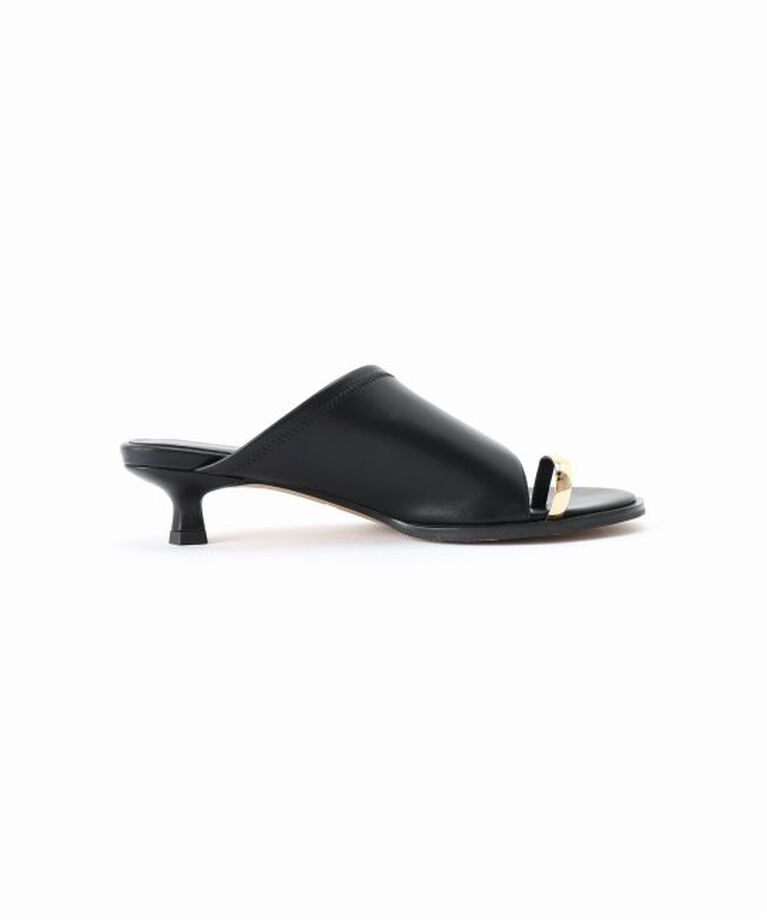 NOBLE「《WEB限定追加予約2》LE VERNIS/ルベルニ Toe ring sandals」|サンダル|