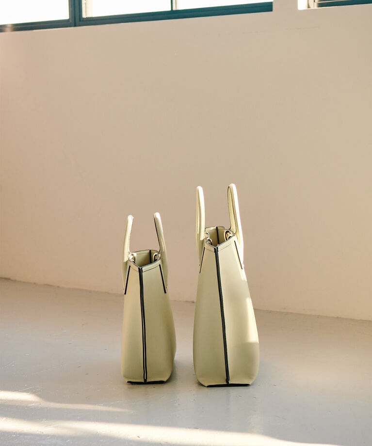 E'POR「【WEB限定】【E'POR】LIMITED MODEL Ree Medium（リー）」|トートバッグ|