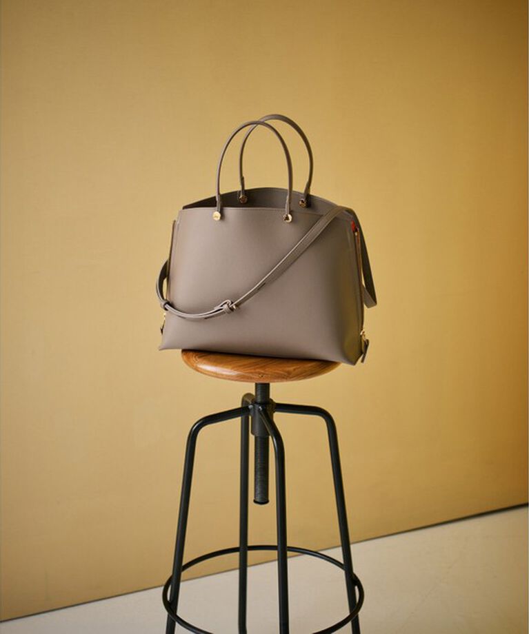 ROPE「【E'POR】Y BAG Medium【メディア掲載】」|ハンドバッグ|