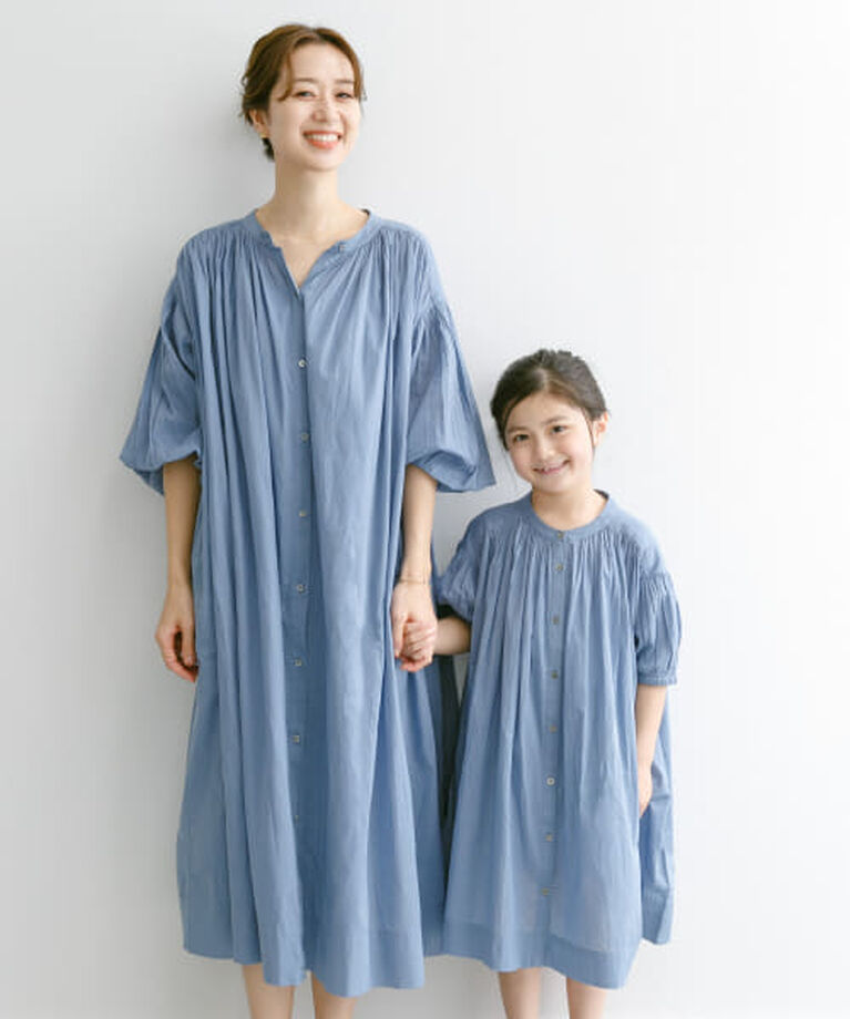  「DOORS 『親子リンク』コットンボイルギャザーワンピース(KIDS)」|ワンピース|BLUE