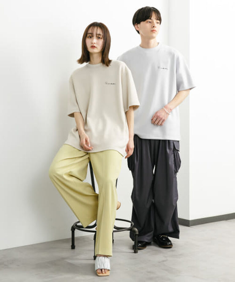 SENSE OF PLACE by URBAN RESEARCH「SENSE OF PLACE 『一部WEB限定カラー』『ユニセックス』シシュウダンボールポンチショートスリーブTシャツ」|Tシャツ・カットソー|