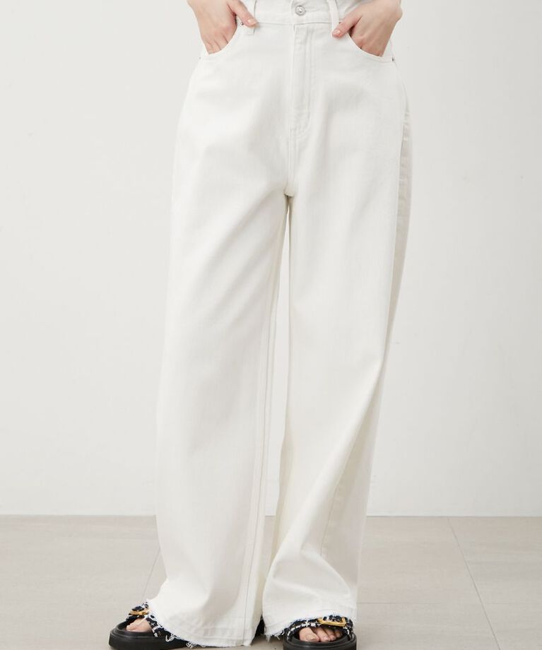 Mila Owen「【ウォッシャブル】撥水加工カットオフワイドデニムパンツ」|デニム|WHT