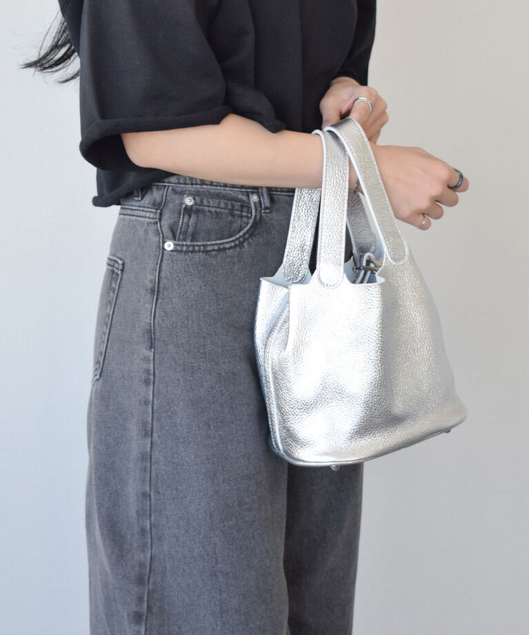 IMPORT SELECT「【ANDREA CARDONE】メタリックレザーバケットバッグ(Q56513)」|その他|SV