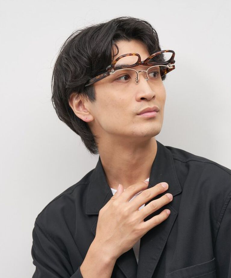  「ウェリントン型 メガネ｜伊達メガネ｜ビジネス｜Zoff｜FLIPUP(跳ね上げ式) レンズ交換券付」|メガネ|