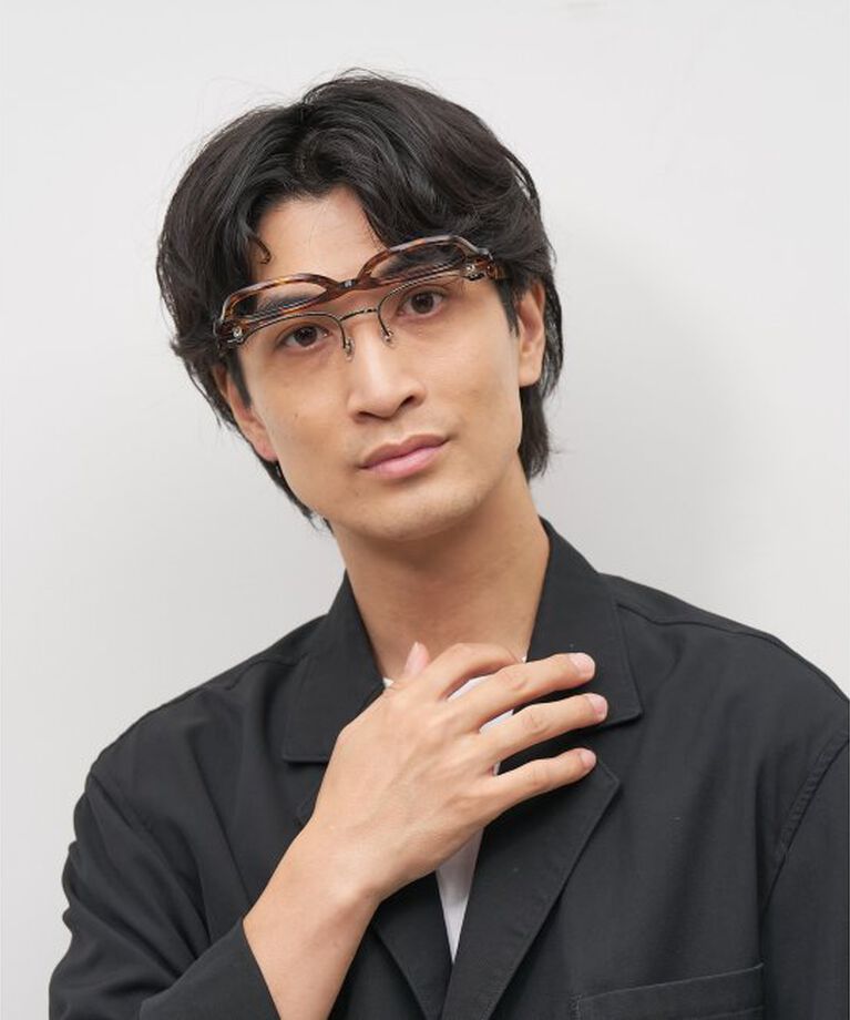  「ウェリントン型 メガネ｜伊達メガネ｜ビジネス｜Zoff｜FLIPUP(跳ね上げ式) レンズ交換券付」|メガネ|
