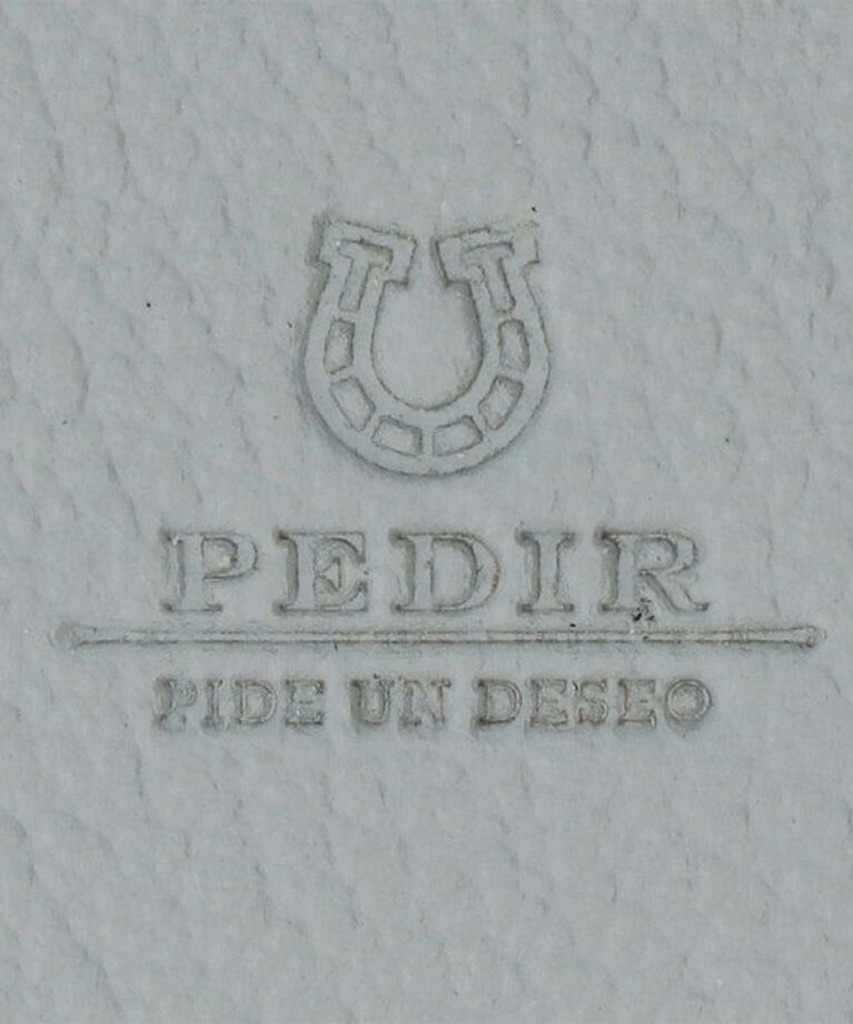 PEDIR「PEDIR(ペディール) ディアシュリンク 本革 リール付IDケース」|定期入れ|