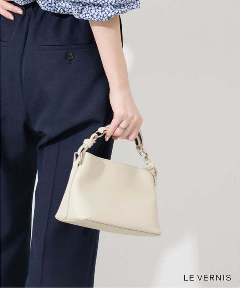SLOBE IENA「LE VERNIS/ル ベルニ Sculpture boxy 244-210501」|ショルダー・メッセンジャー|