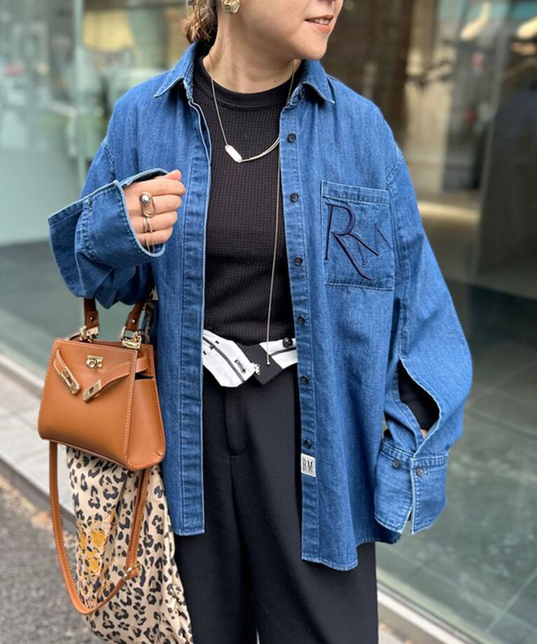 Rie Miller「【RM denim】刺繍入りビッグデニムシャツ」|シャツ・ブラウス|インディゴブルー