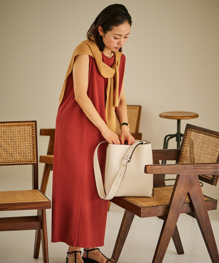E'POR「【E'POR】Y BAG Shoulder Medium（サイドジップショルダーバッグ）【WEB限定/一部店舗限定】【メディア掲載」|ショルダー・メッセンジャー|