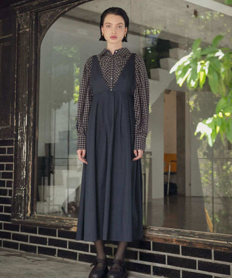  「KBF 『2サイズ展開』ディープネックジャンパースカート」|ワンピース|NAVY