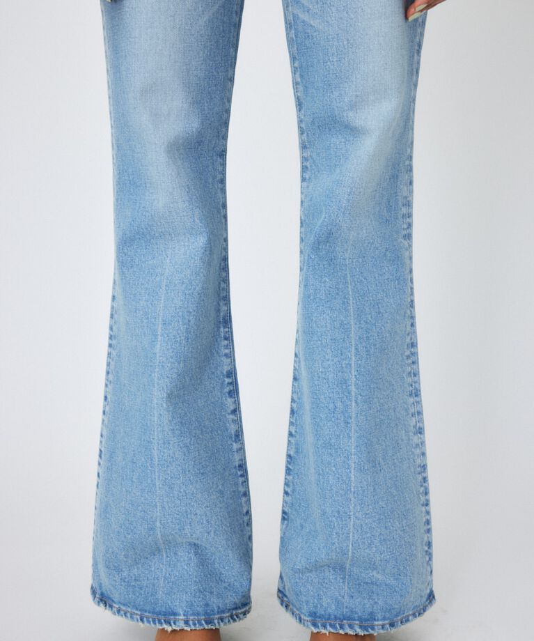 MOUSSY「MVS L/BLU FLARE」|デニム|