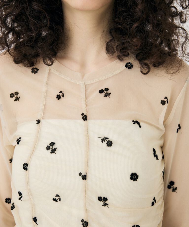 MOUSSY「FLORAL TULLE GATHER ロングスリーブTシャツ」|Tシャツ・カットソー|