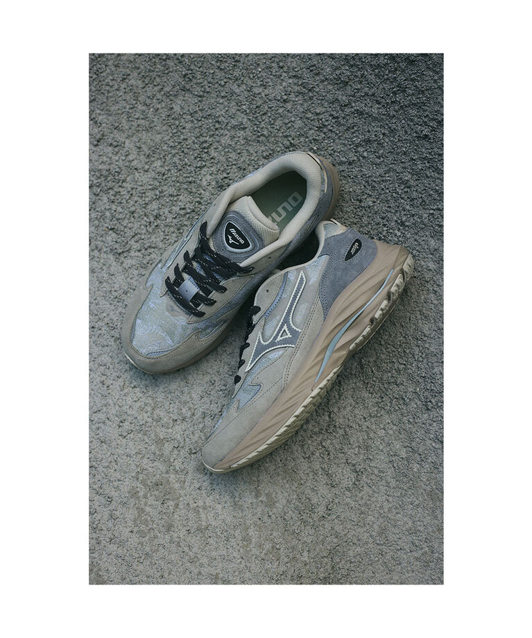 MIZUNO「WAVE RIDER β」|スニーカー|