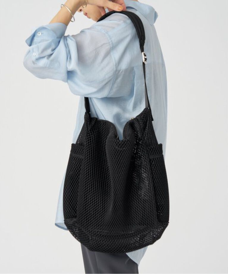 IENA「NOMADIS/ノマディス CYCLE MESH ショルダーバッグ 25SS-N189」|ショルダー・メッセンジャー|ブラック