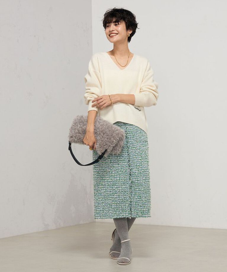 NOLLEY'S「ロゴ刺繍入りVネックプルオーバーニット」|ニット・セーター|