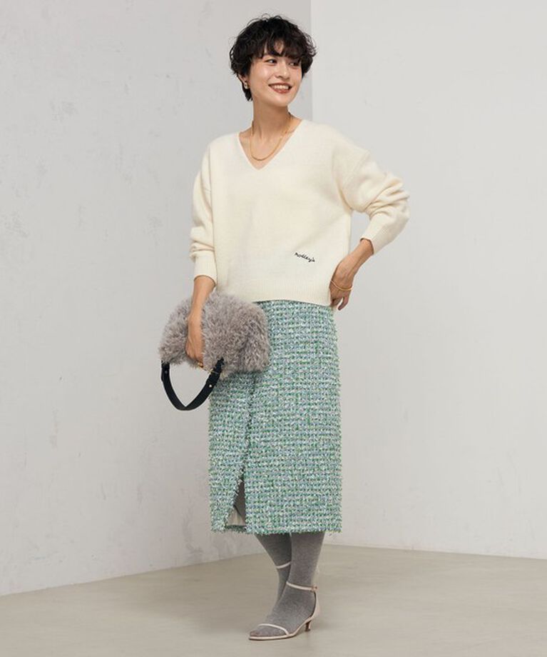 NOLLEY'S「ロゴ刺繍入りVネックプルオーバーニット」|ニット・セーター|