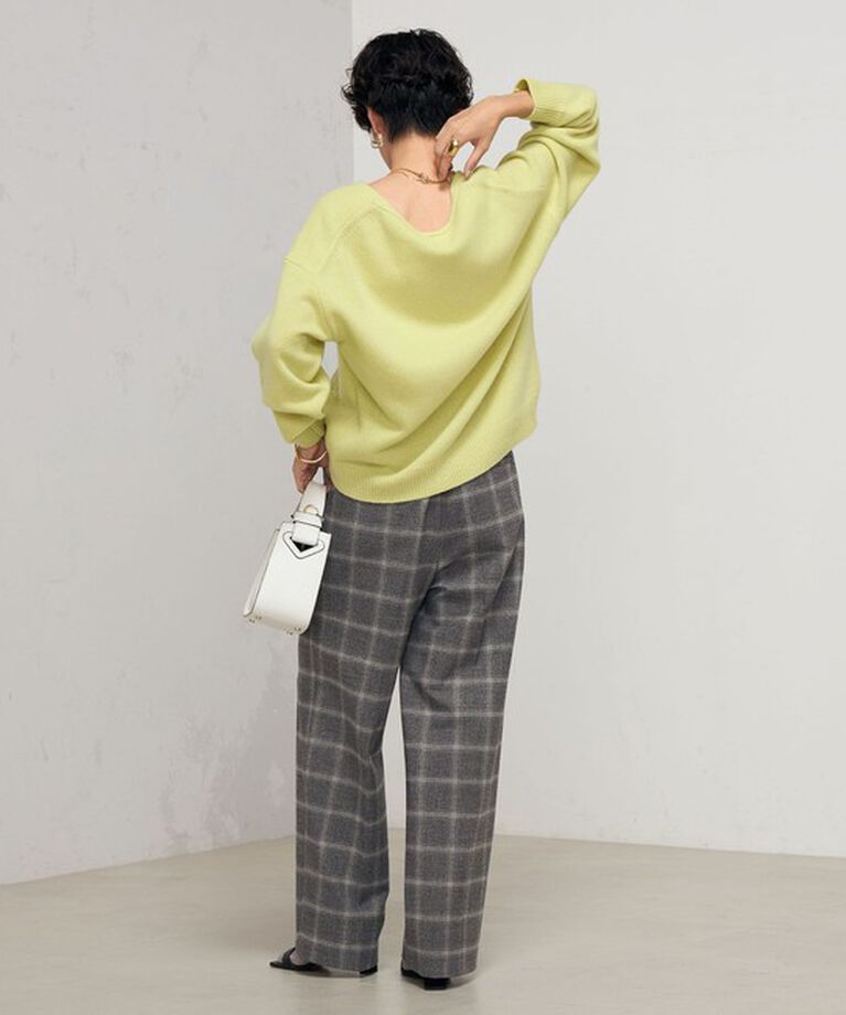 NOLLEY'S「ロゴ刺繍入りVネックプルオーバーニット」|ニット・セーター|