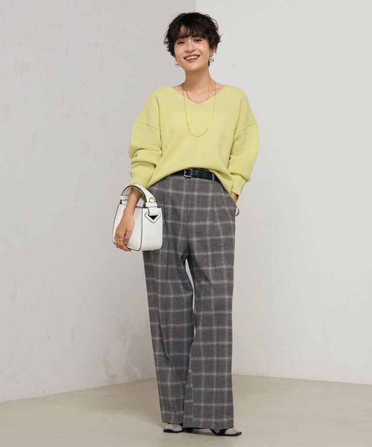 NOLLEY'S「ロゴ刺繍入りVネックプルオーバーニット」|ニット・セーター|