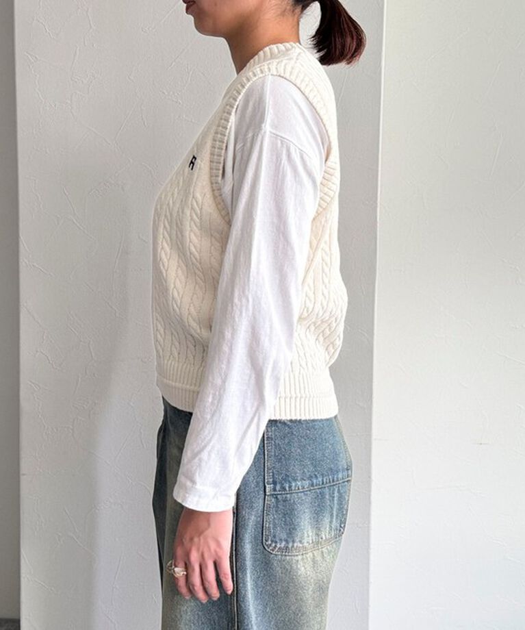 fredy emue「FR刺繍ケーブル柄ニットベスト」|ベスト・ジレ|
