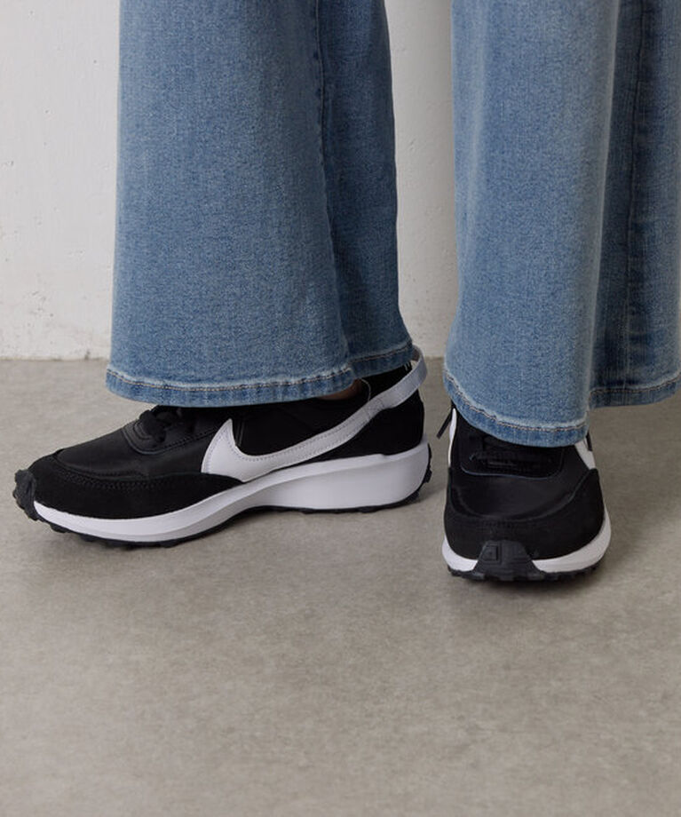  「【NIKE/ナイキ】ウィメンズ ワッフル デビュースニーカー」|ロングブーツ|